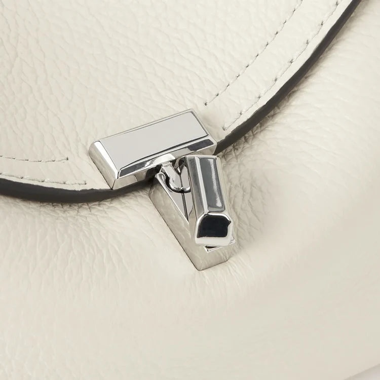 T-LOCK CLUTCH GRAINED LEATHER MILK