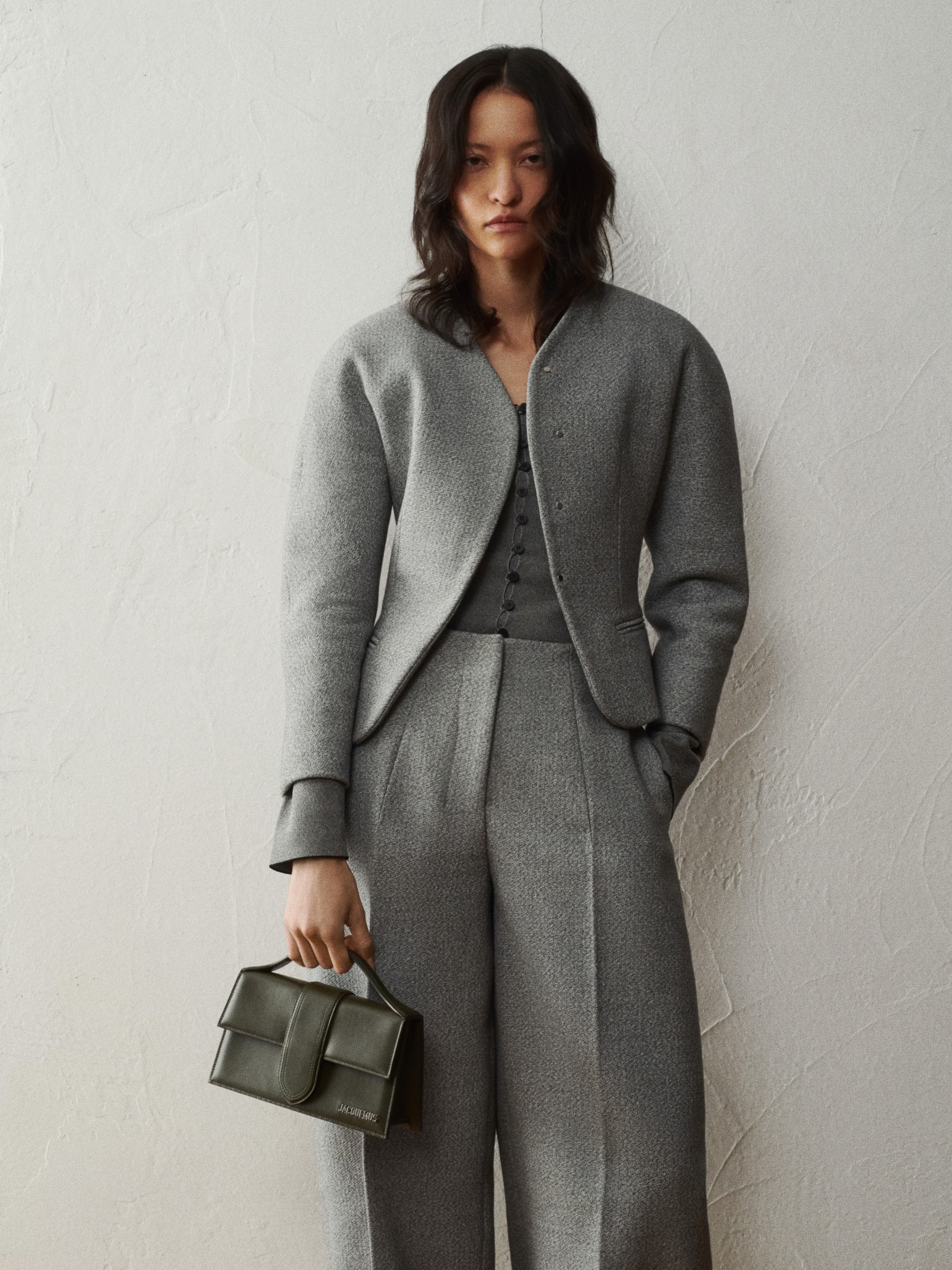 Jacquemus Le Grand Bambino