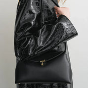 TOTEME  CLUTCH LEATHER BLACK GOLD