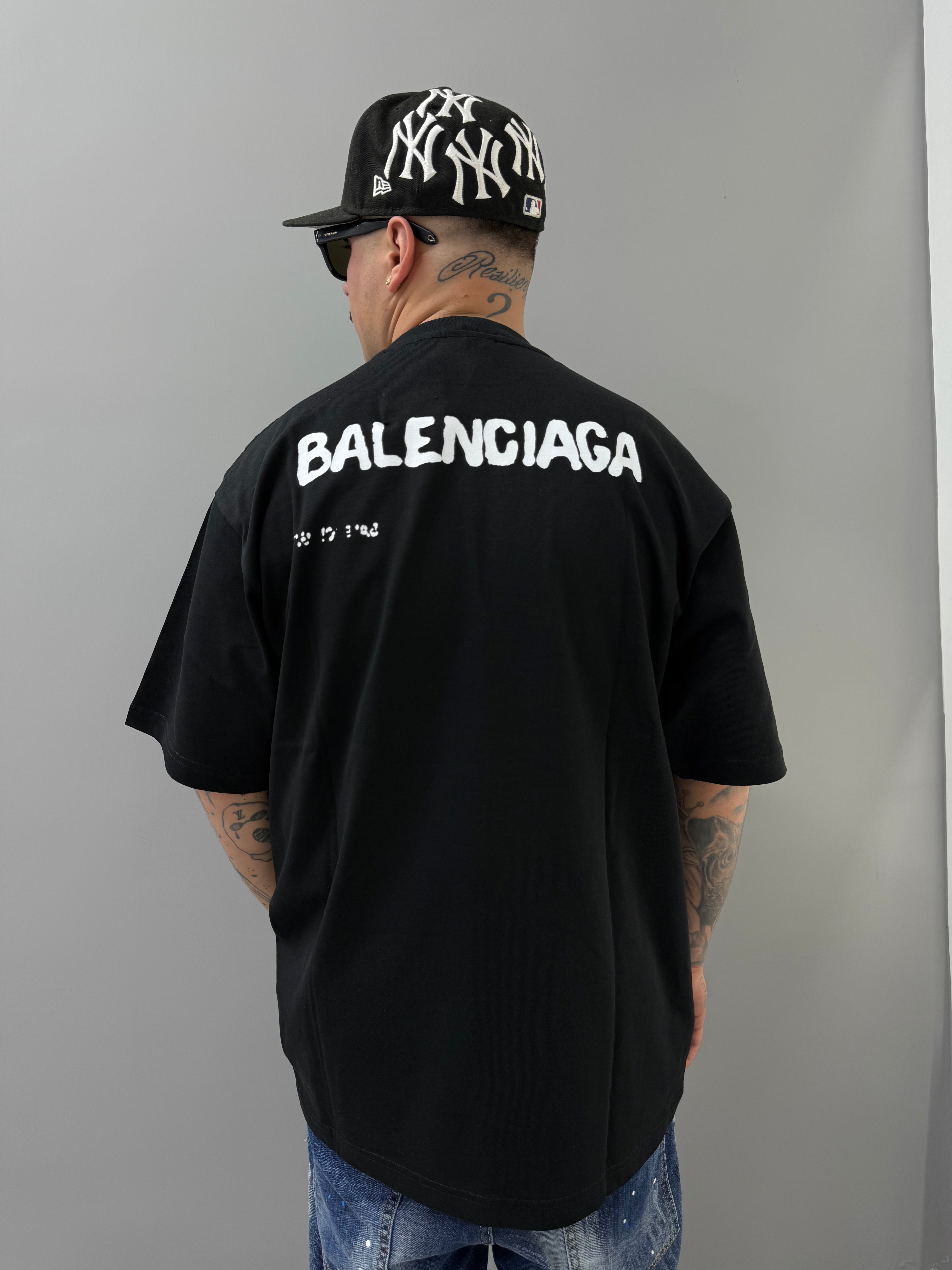 Balenciaga T-shirt con stampa – seventeenspace-17