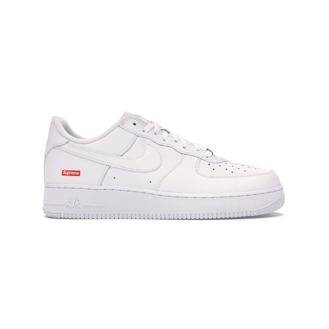 Sneakers SUPREME Air Force 1